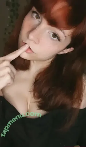 elfieblooms / elfiebloom nude photo #0016