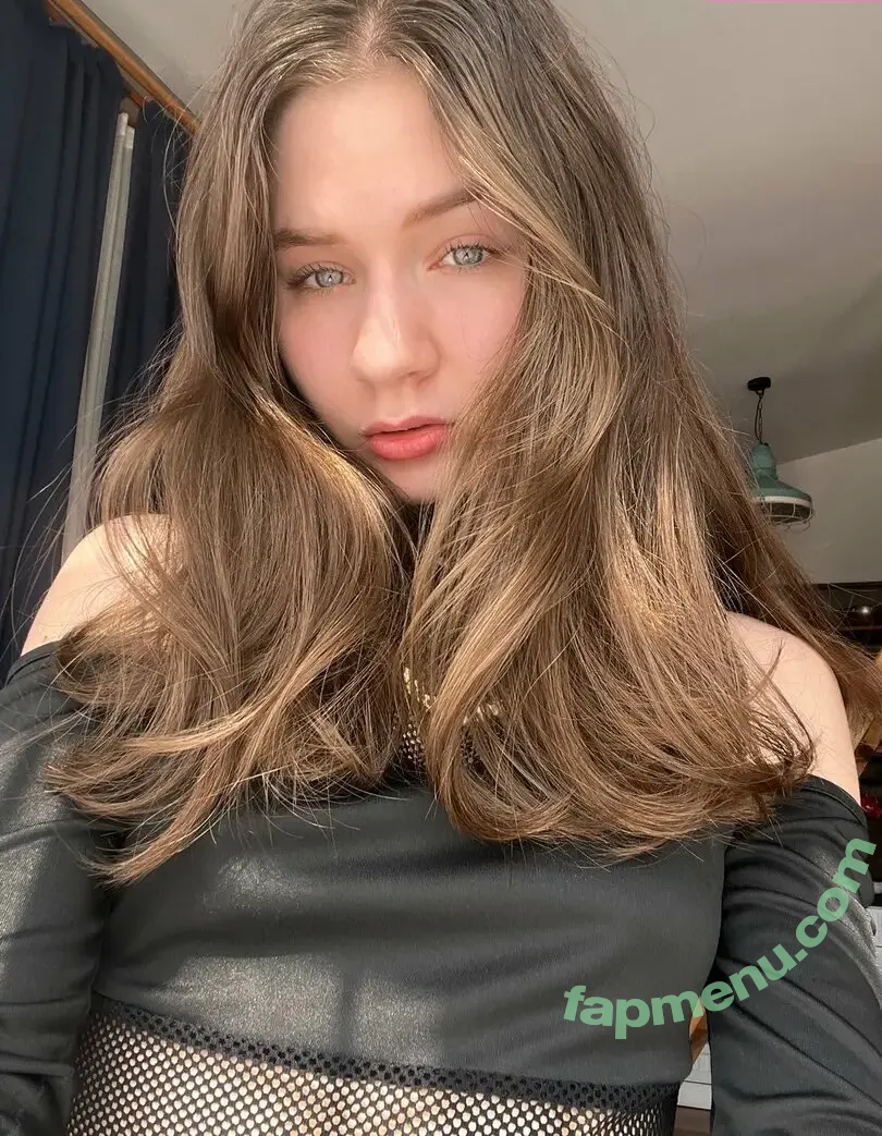 elfiecutie nude photo #0004 (elfiecutie)