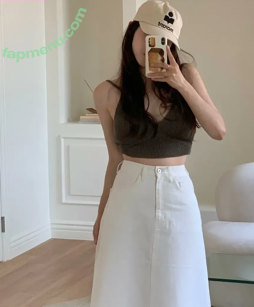 elfin_prairie nude photo #0177 (elfin_prairie)