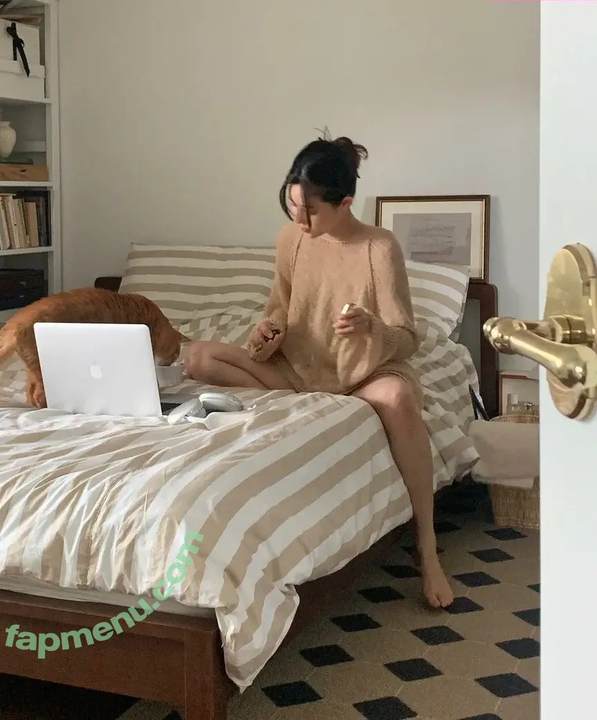 elfin_prairie nude photo #0193 (elfin_prairie)