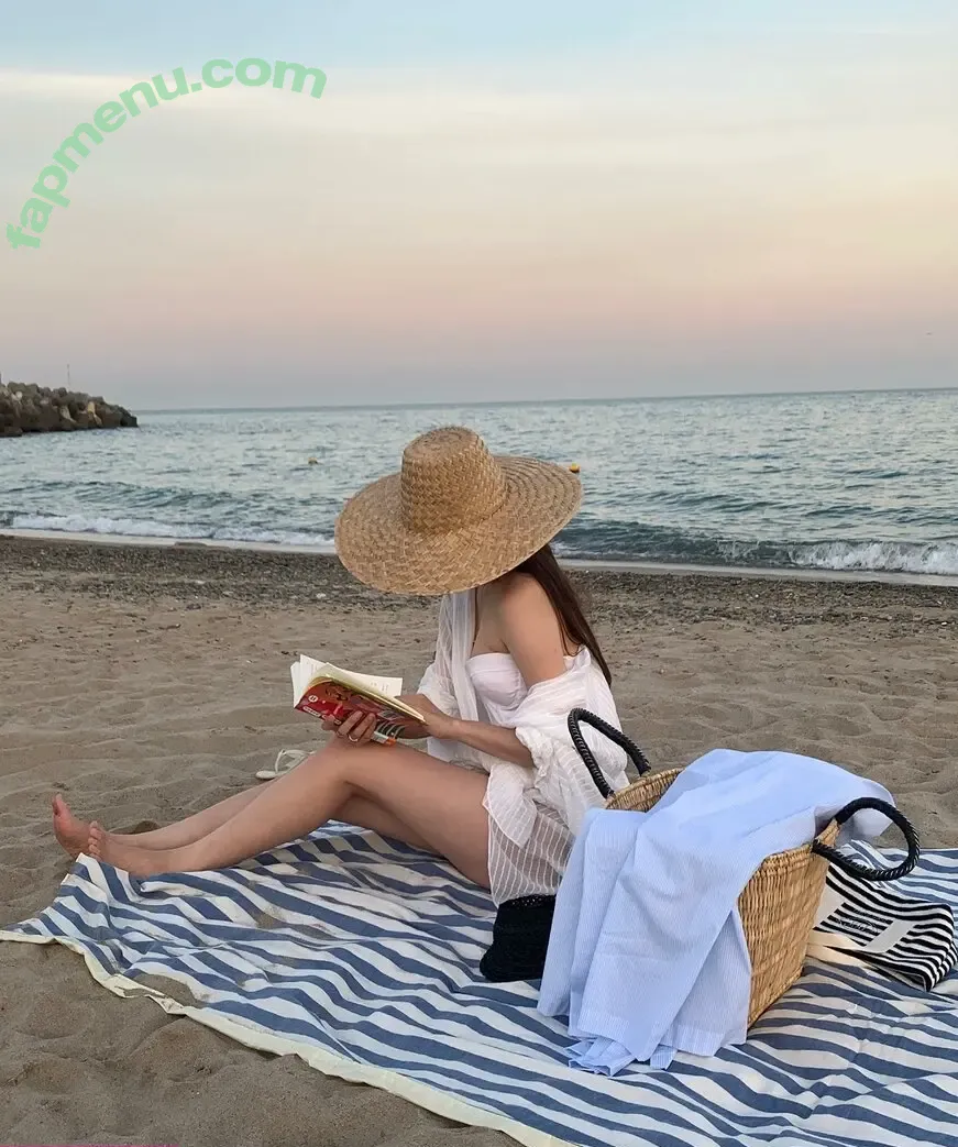 elfin_prairie nude photo #0207 (elfin_prairie)