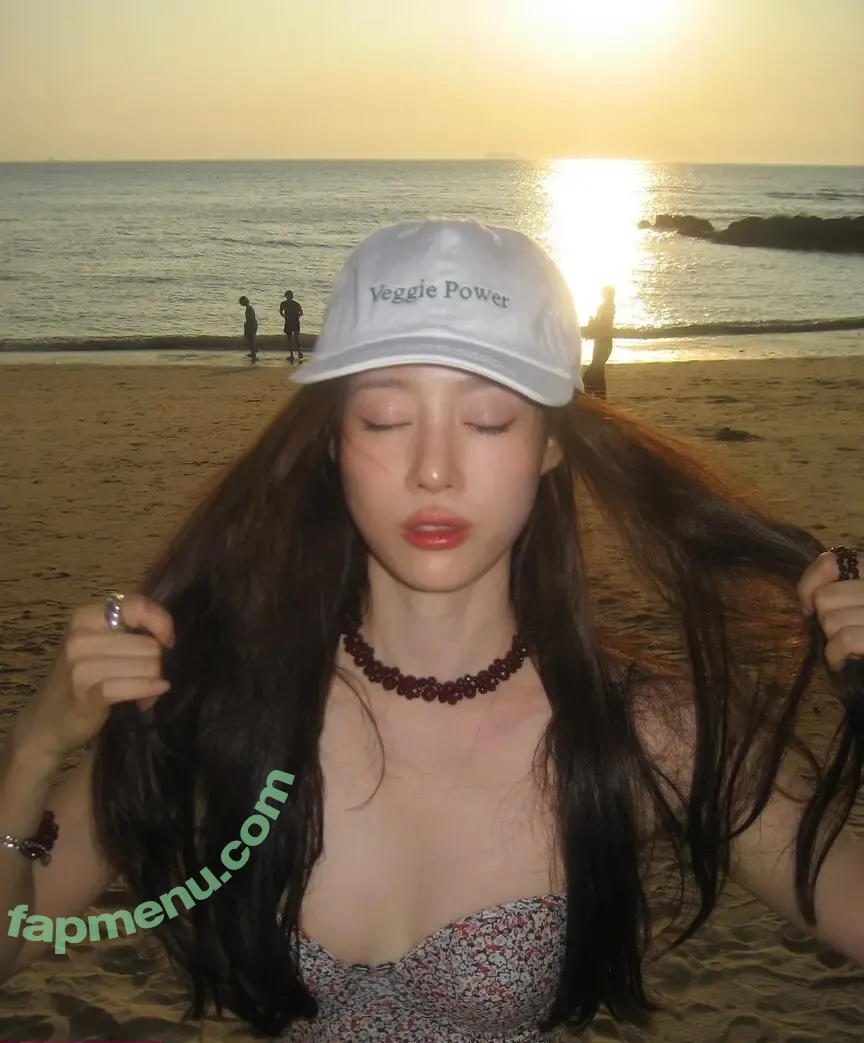 elfin_prairie nude photo #0211 (elfin_prairie)