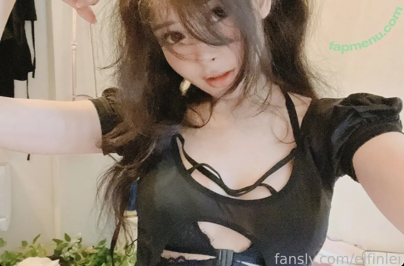 elfinlei nude photo #0223 (elfin__f / hot_elfie / leila ୨୧ / sunnielei)