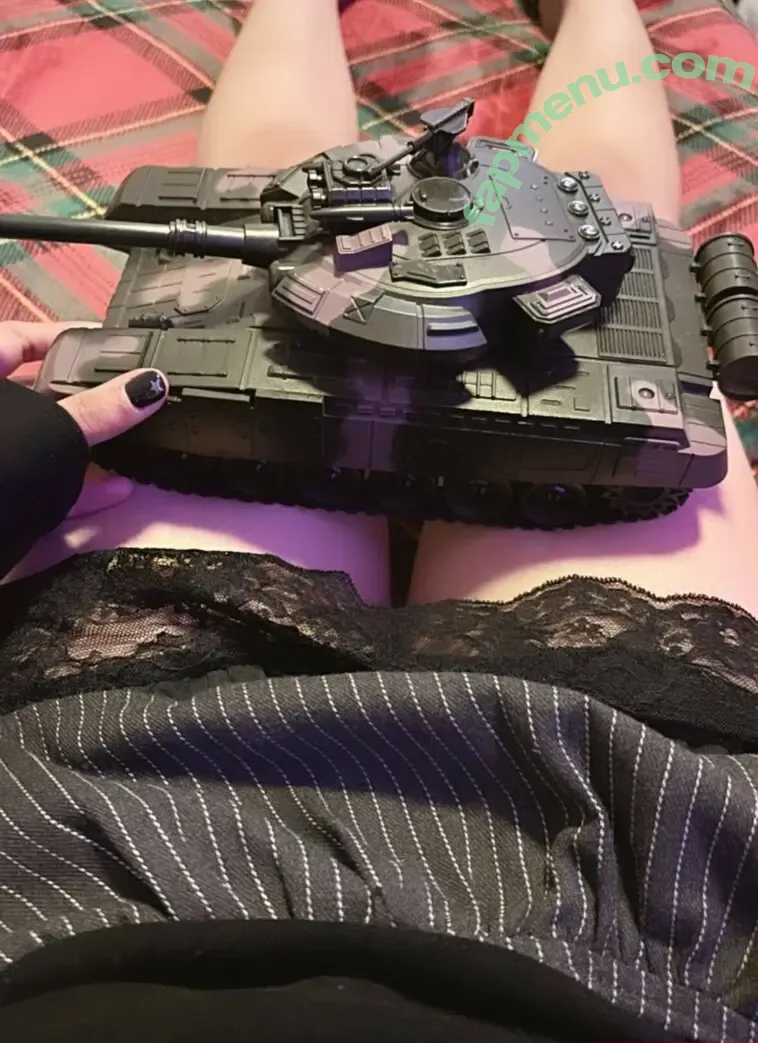 Elfinpsyop nude photo #0013 (Elfinpsyop)