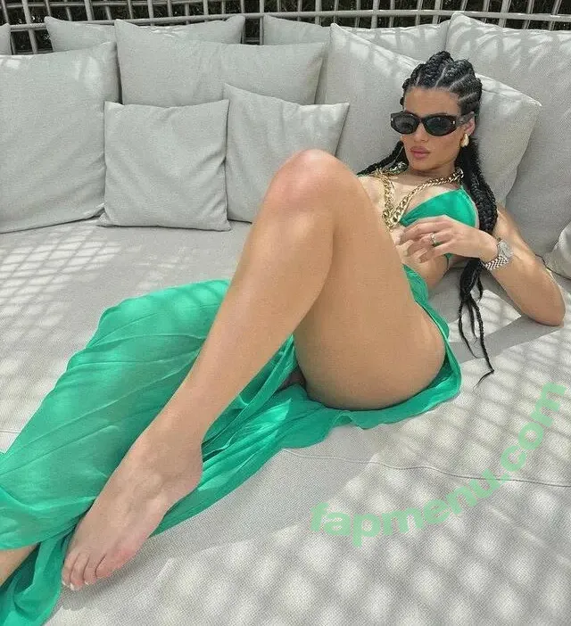 Eli Soto nude photo #0032 (antoinettesoto / sotoeliane_95)