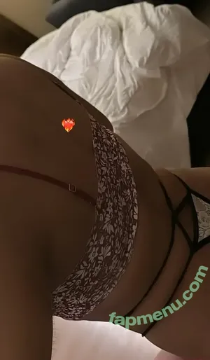 Elif Karaarslan / elifkaraarslan_17 nude photo #0457