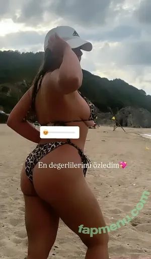 Elif Karaarslan / elifkaraarslan_17 nude photo #0491