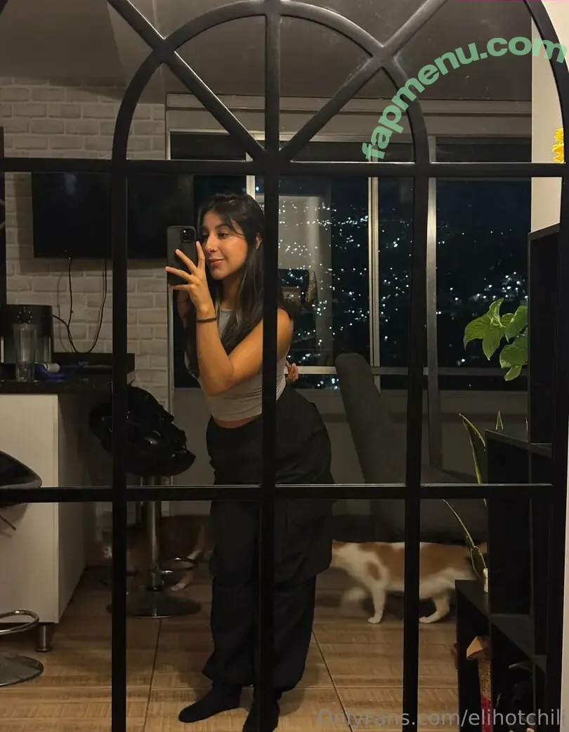 elihotchili nude photo #0059 (elihotchili)