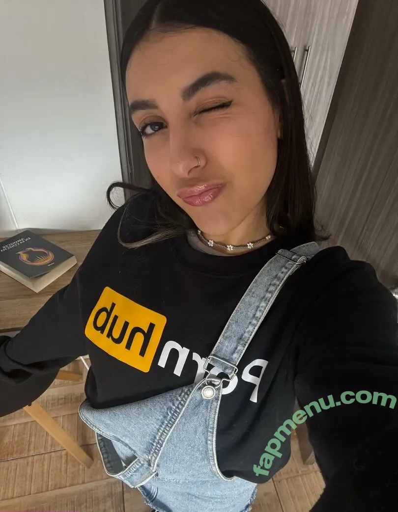 elihotchili nude photo #0095 (elihotchili)