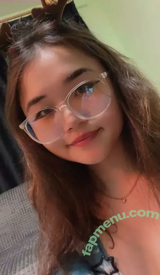 Elimeowy nude photo #0001 (Elizzi / Elizzi_Meiko)