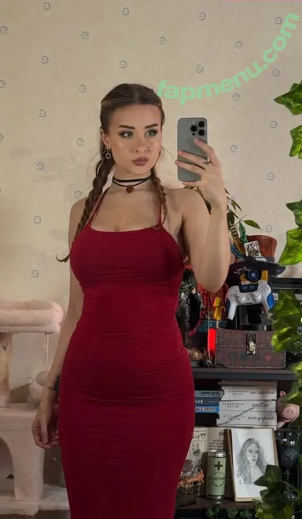 elina nude photo #0076 (elinatwitch)