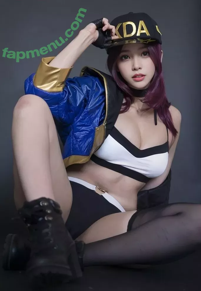 Elina Yi nude photo #0059 (ElinaYi / elina.23)