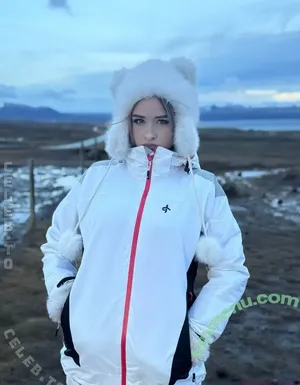 elinatwitch / yaboielina nude photo #0017