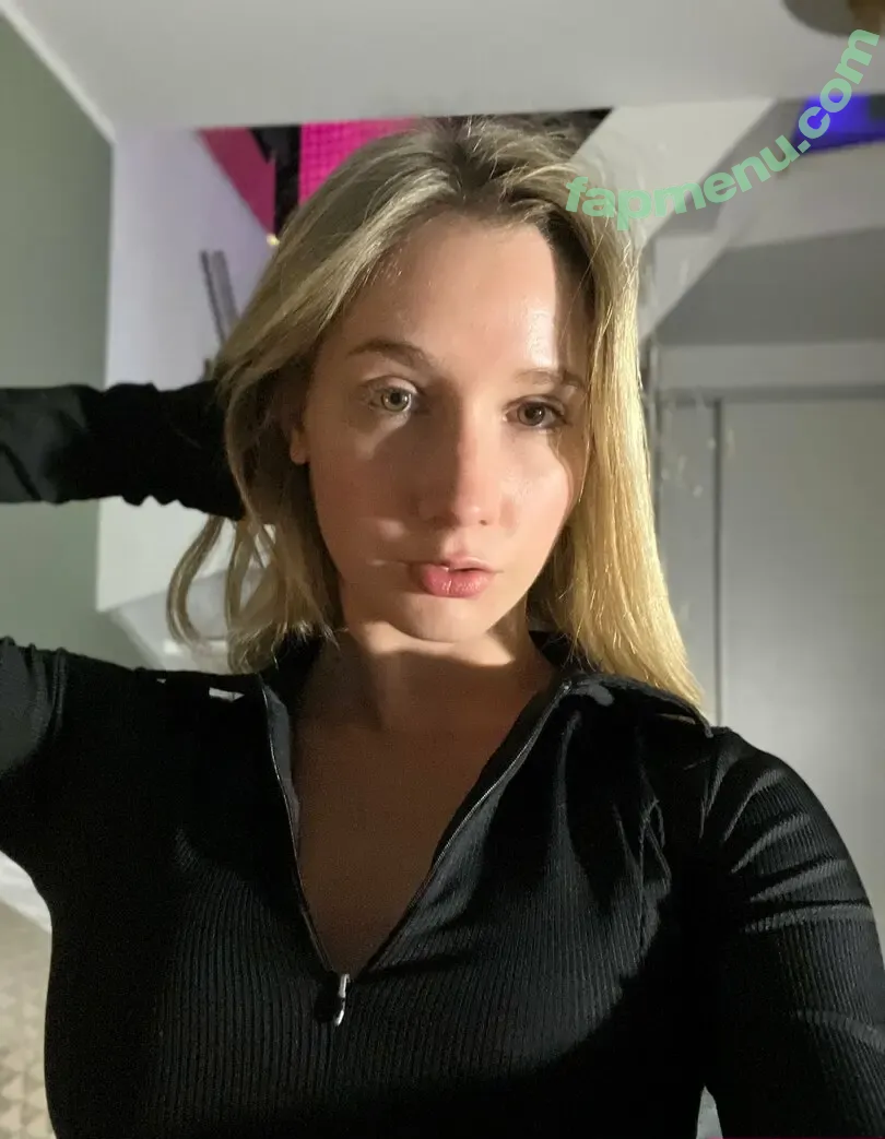 elinka06 nude photo #0003 (elinecka06)