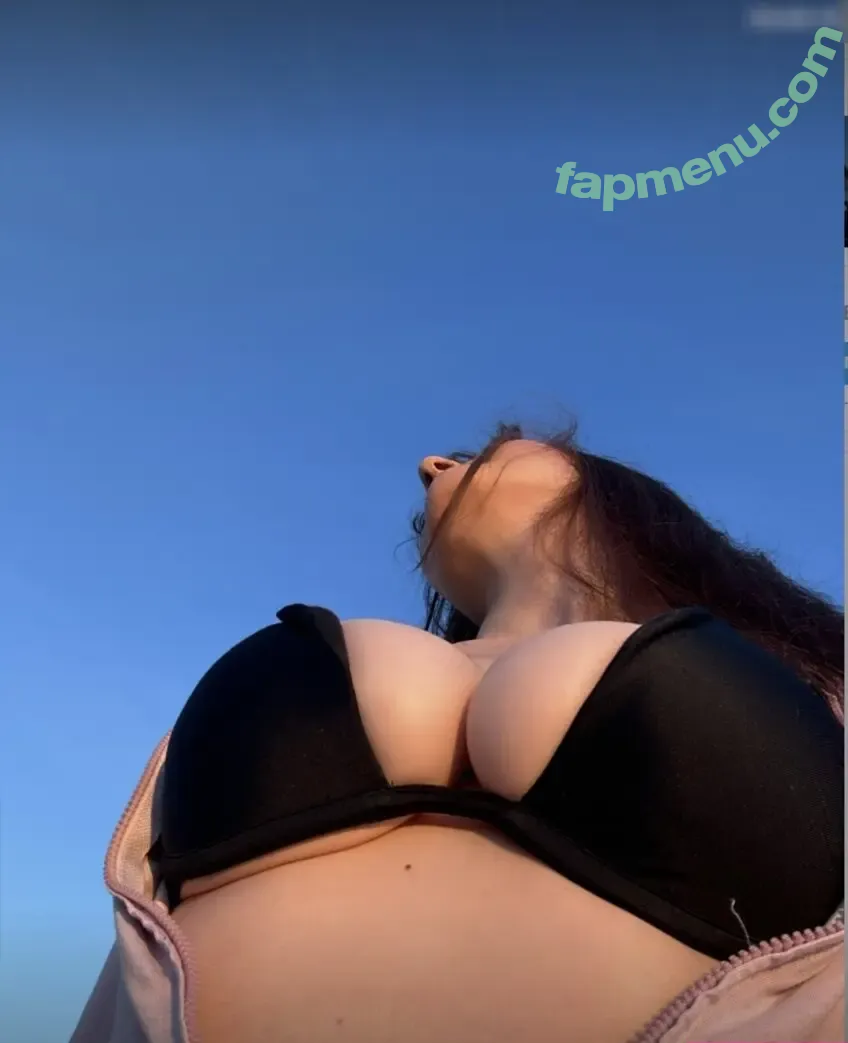 Elisa Aline nude photo #0065 (elisa_aline / elisa_alnn)