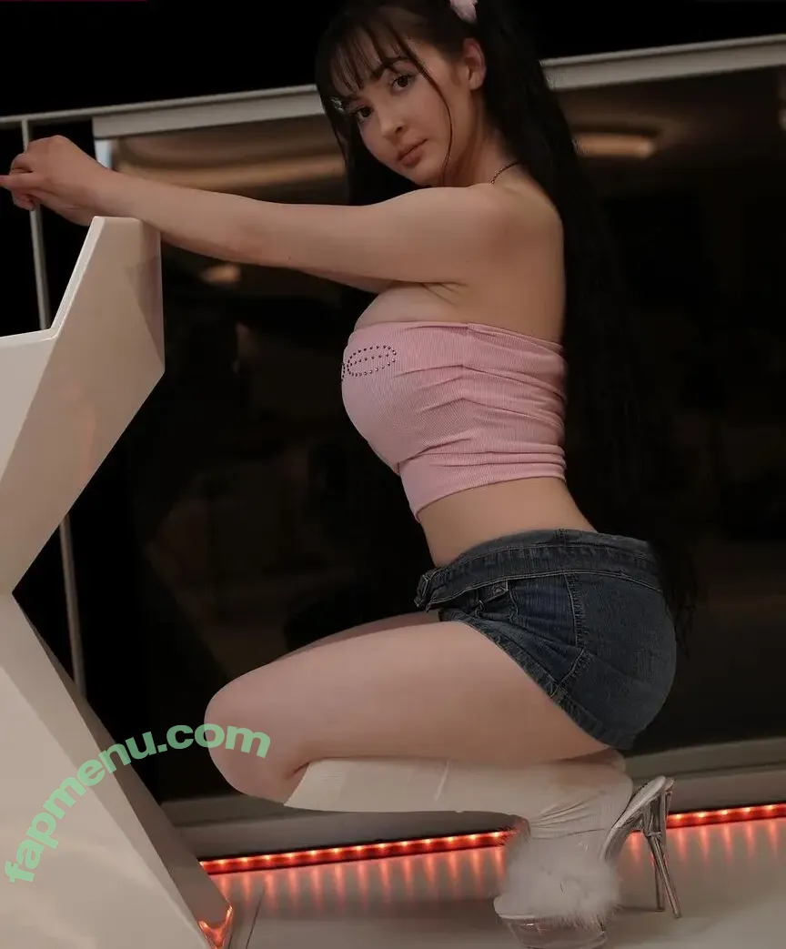 Elisa Aline nude photo #0109 (elisa_aline / elisa_alnn)