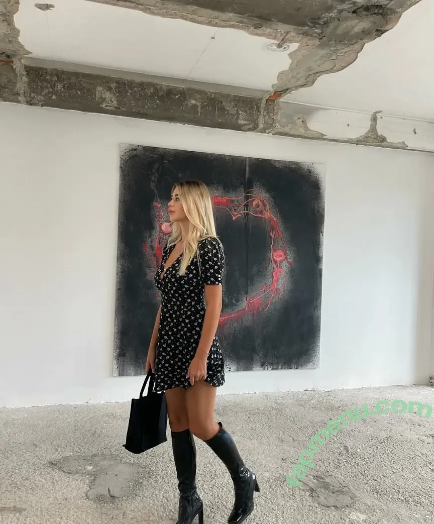 Elisa Berami nude photo #0076 (elisaberami / elisadepanicis)