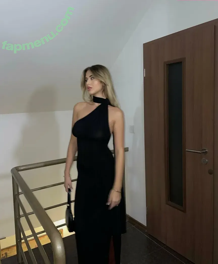 Elisa Berami nude photo #0086 (elisaberami / elisadepanicis)