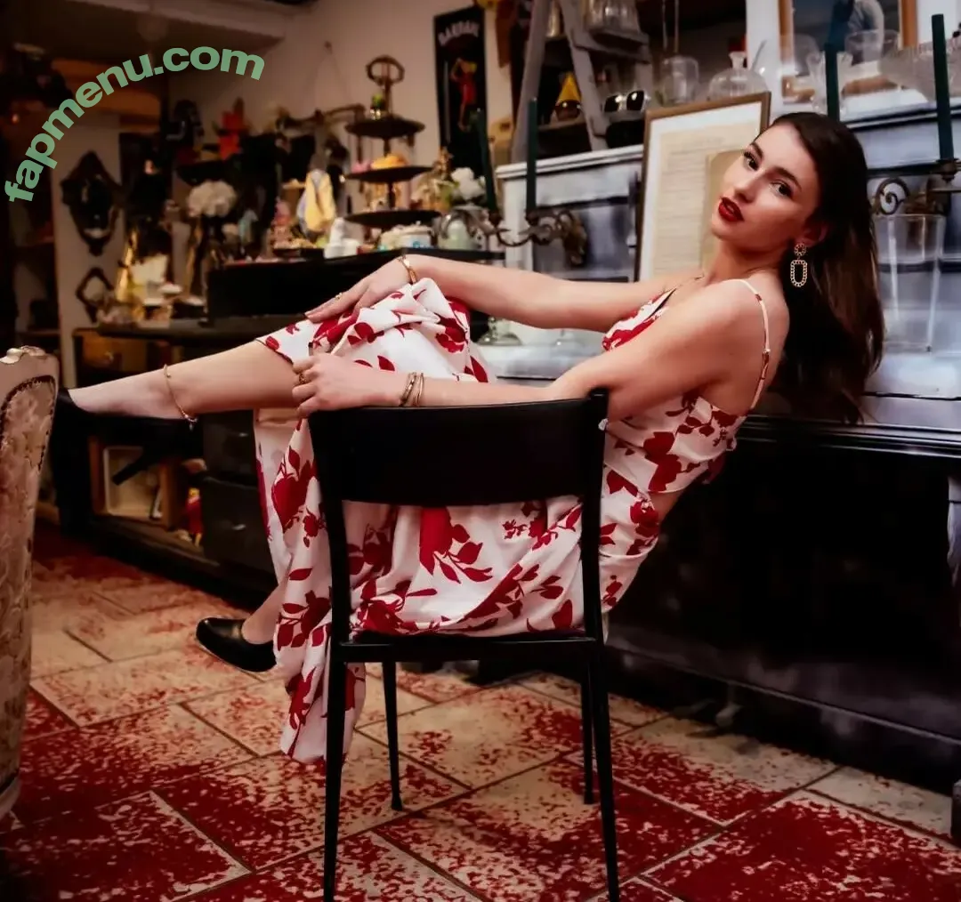 Elisa.fbre nude photo #0120 (Elisafbre)