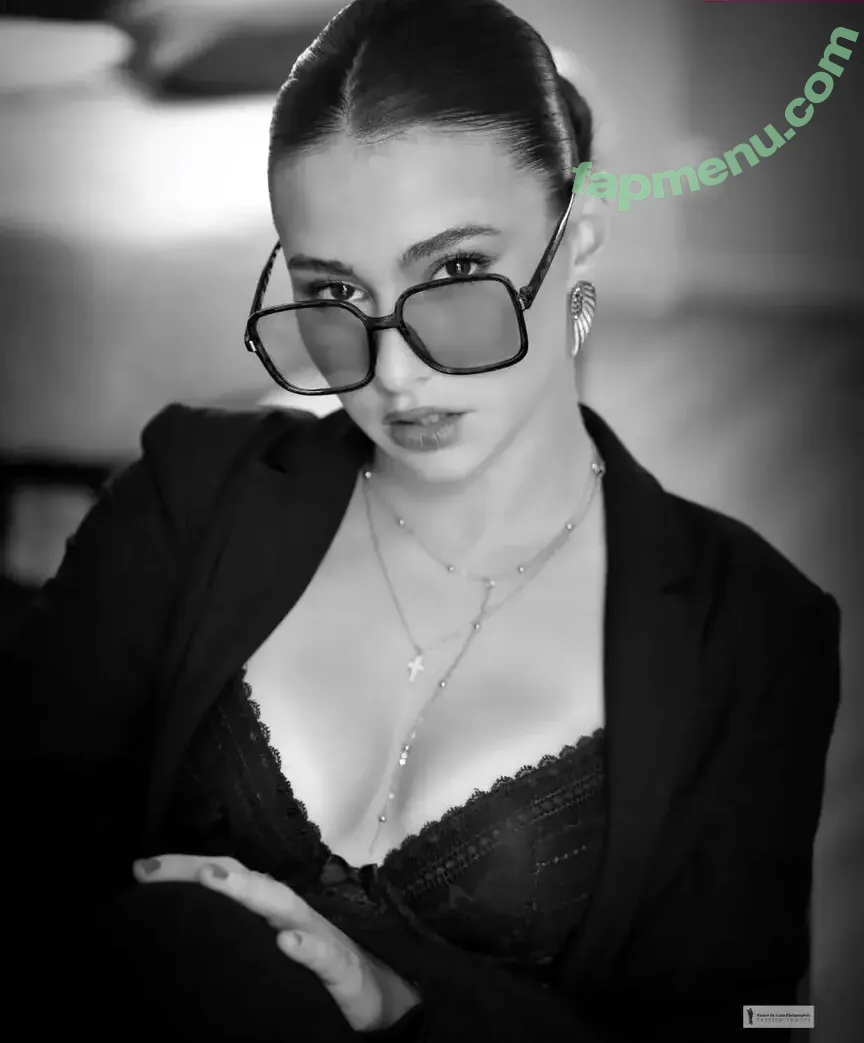 Elisa.fbre nude photo #0138 (Elisafbre)