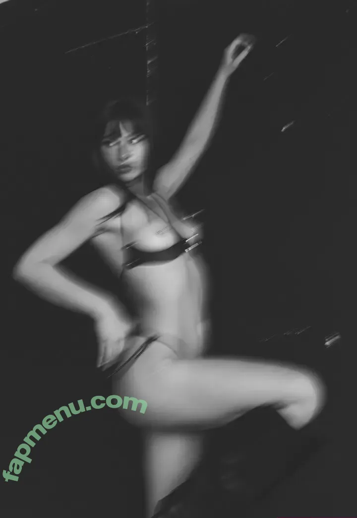 Elisa.fbre nude photo #0183 (Elisafbre)