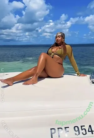 Elisa Loah RLR / elisaloah / elisaloah.official nude photo #0015