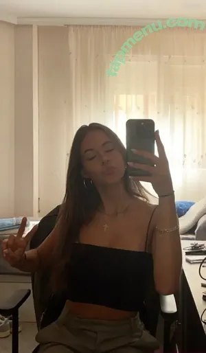  nude photo #0002