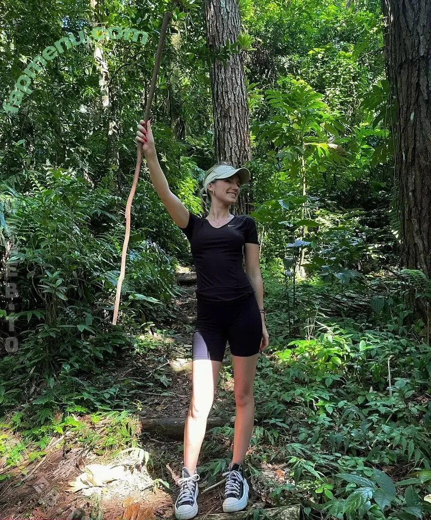 Elisa Peltzer nude photo #0020 (Elisa_Peltzer)