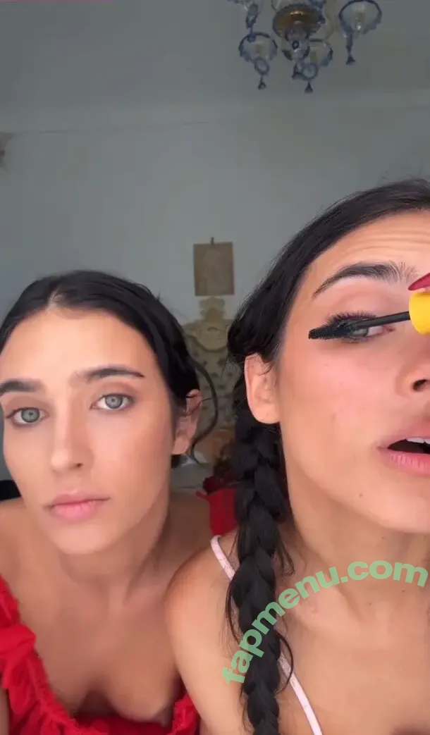 Elisa & Renne Herbert Twins nude photo #0148 (reneeherbert_)