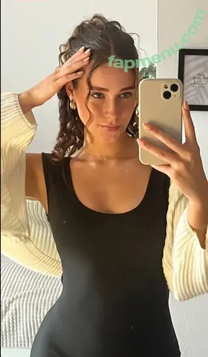  nude photo #0001