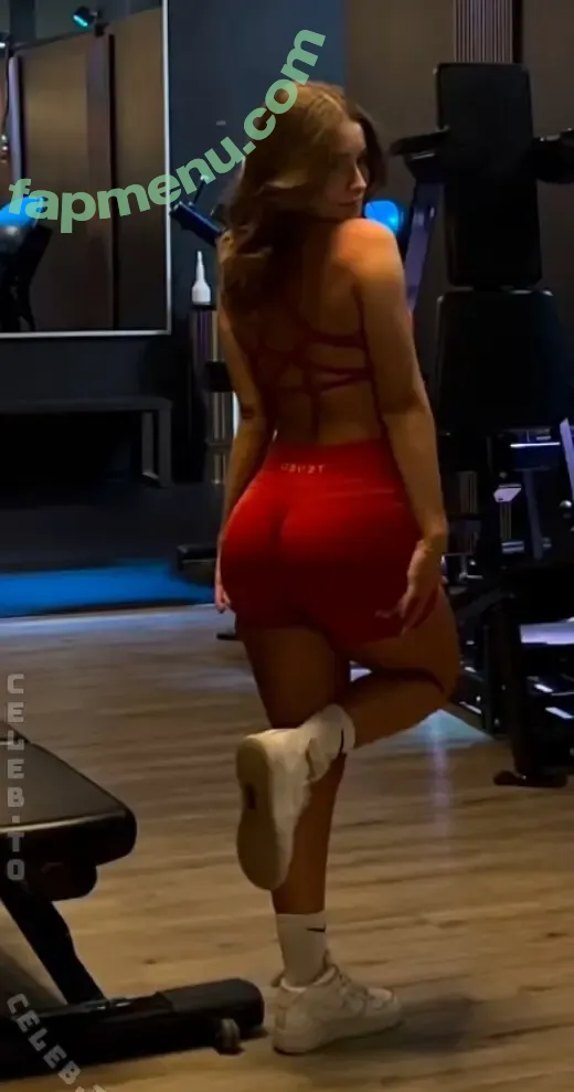 elisa.vhs nude photo #0030 (elisa.vhs)