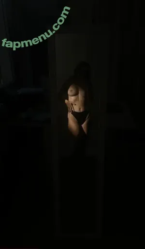 Elisabeth Dubrovsky / ElisabethDubrovsky / elisadubrovsky nude photo #0021