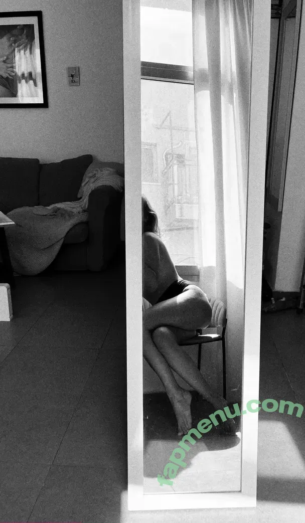 Elisabeth Dubrovsky nude photo #0013 (ElisabethDubrovsky / elisadubrovsky)