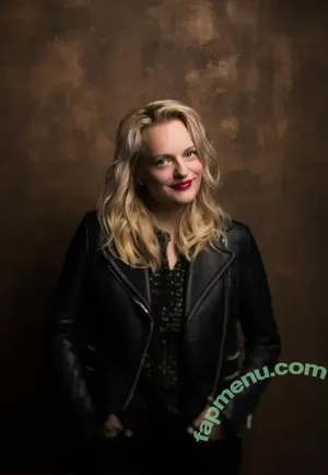 Elisabeth Moss / elisabethmossofficial nude photo #0144
