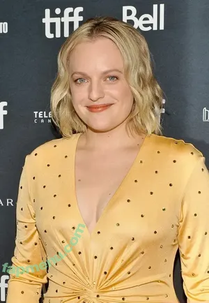 Elisabeth Moss / elisabethmossofficial nude photo #0169