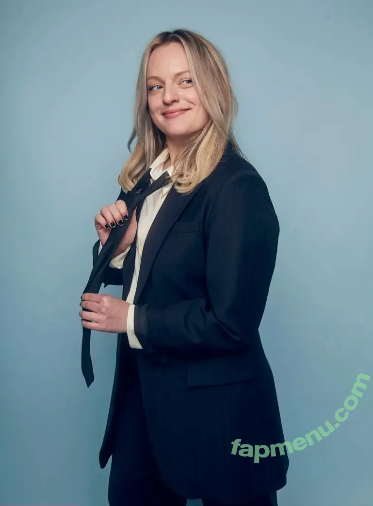 Elisabeth Moss nude photo #0129 (elisabethmossofficial)