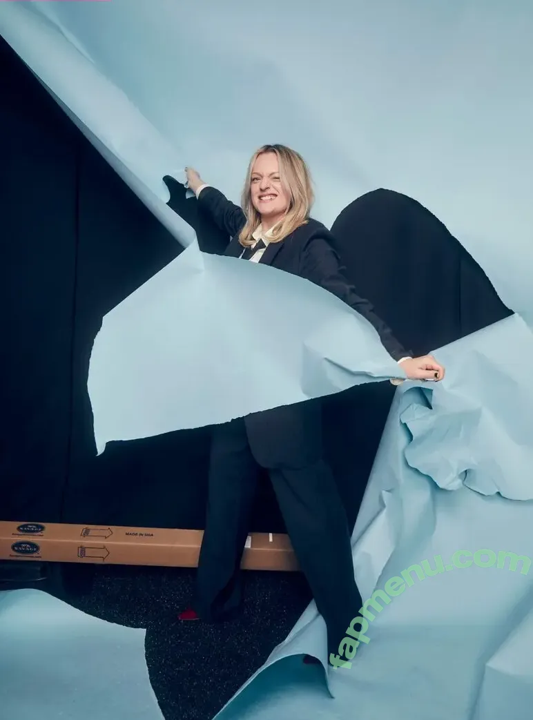 Elisabeth Moss nude photo #0132 (elisabethmossofficial)