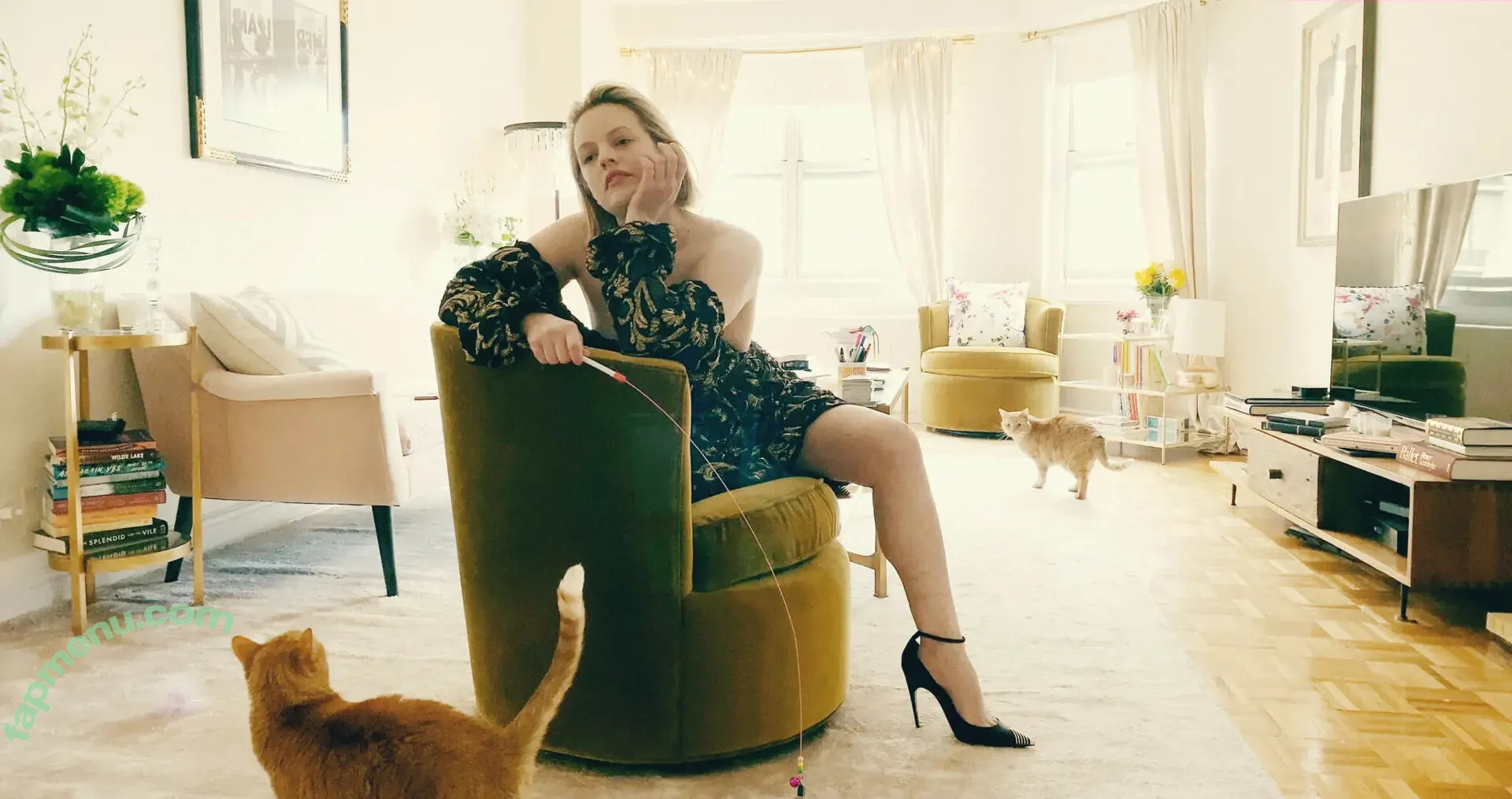 Elisabeth Moss nude photo #0134 (elisabethmossofficial)