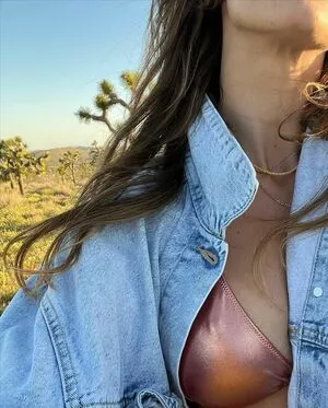 Elisabetta Canalis / JustElisabetta / elisabetta_canalis / elisabettacanalisofficial / littlecrumb_ nude photo #0341