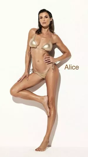 Elisabetta Canalis / JustElisabetta / elisabetta_canalis / elisabettacanalisofficial / littlecrumb_ nude photo #0375