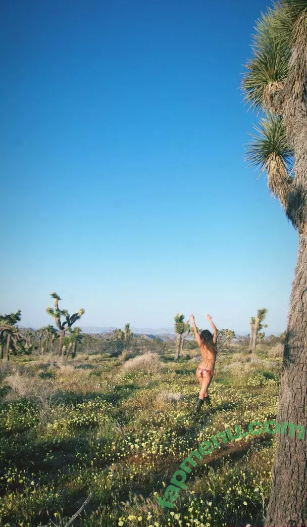 Elisabetta Canalis nude photo #0338 (JustElisabetta / elisabetta_canalis / elisabettacanalisofficial / littlecrumb_)