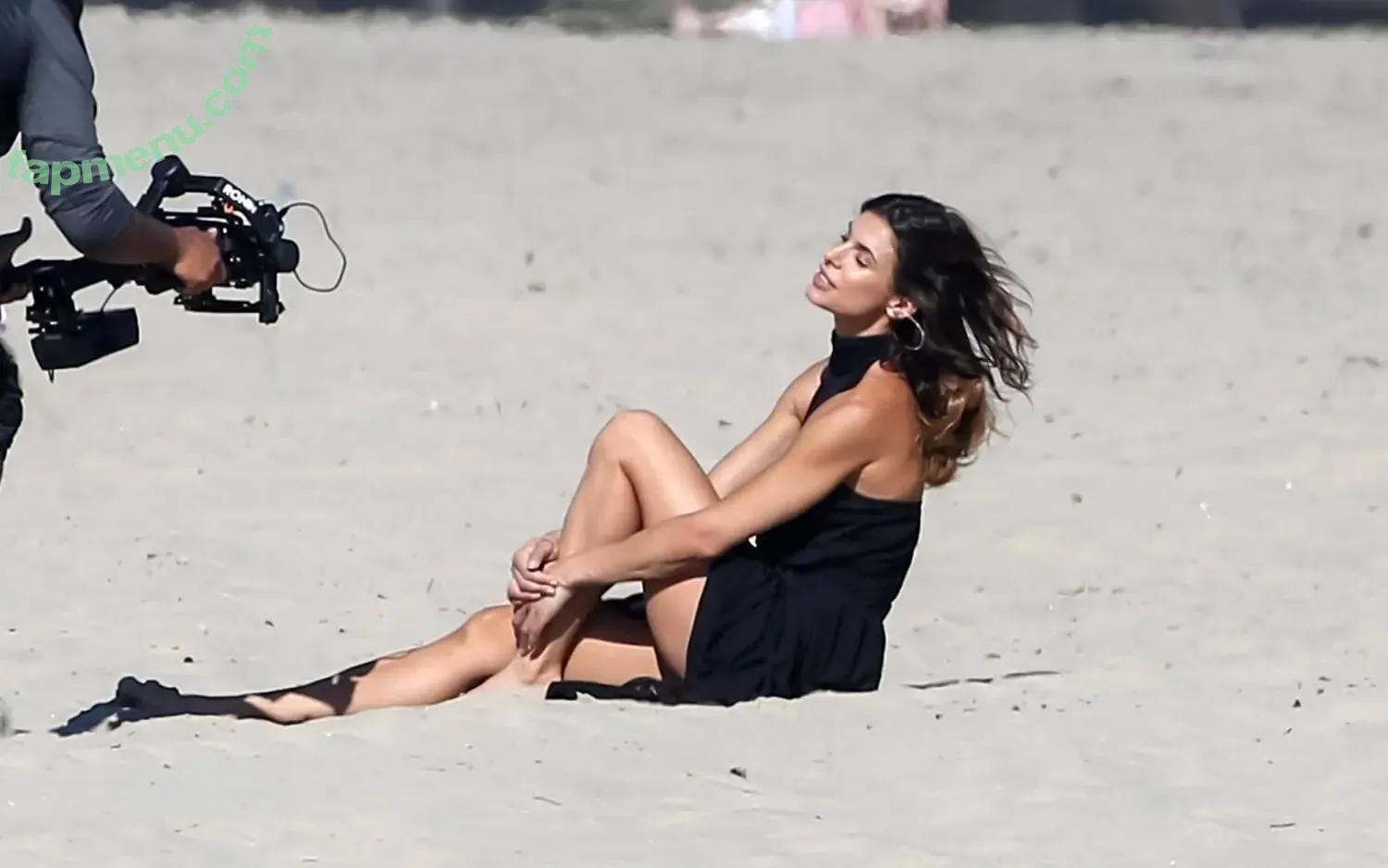 Elisabetta Canalis nude photo #1552 (JustElisabetta / littlecrumb_)