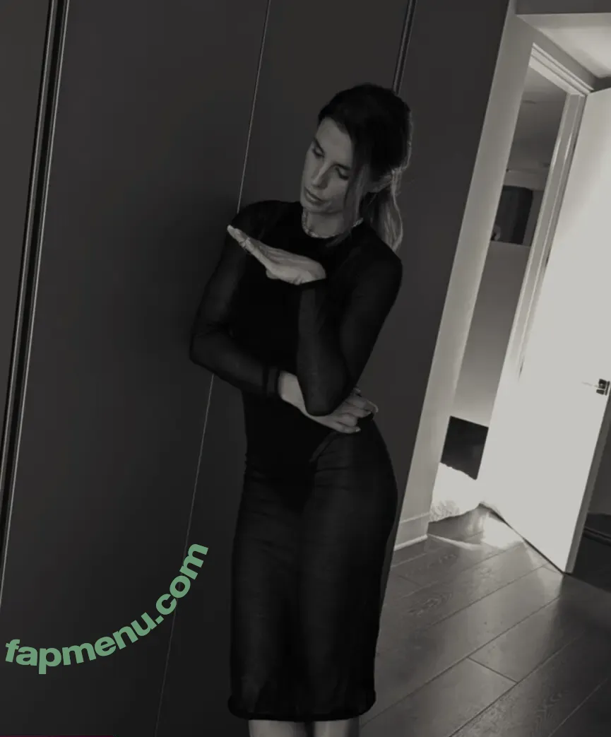 Elisabetta Canalis nude photo #1571 (JustElisabetta / littlecrumb_)