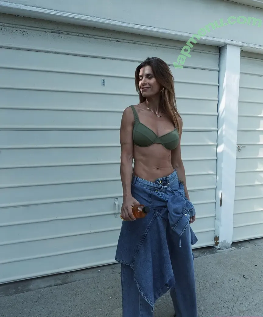 Elisabetta Canalis nude photo #1572 (JustElisabetta / littlecrumb_)