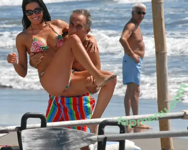 Elisabetta Gregoraci nude photo #0222 (elisabettagregoracireal)