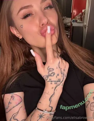 elisabrownie / elisablondie nude photo #0028