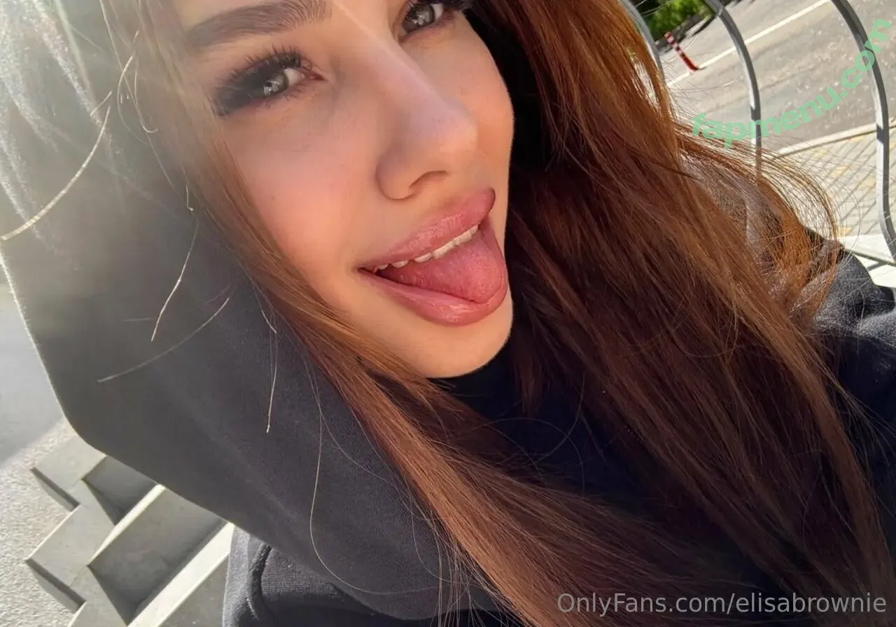 elisabrownie nude photo #0031 (elisablondie)