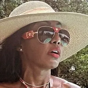 Elisangela Welburn / Elisvianaofficial nude photo #0016