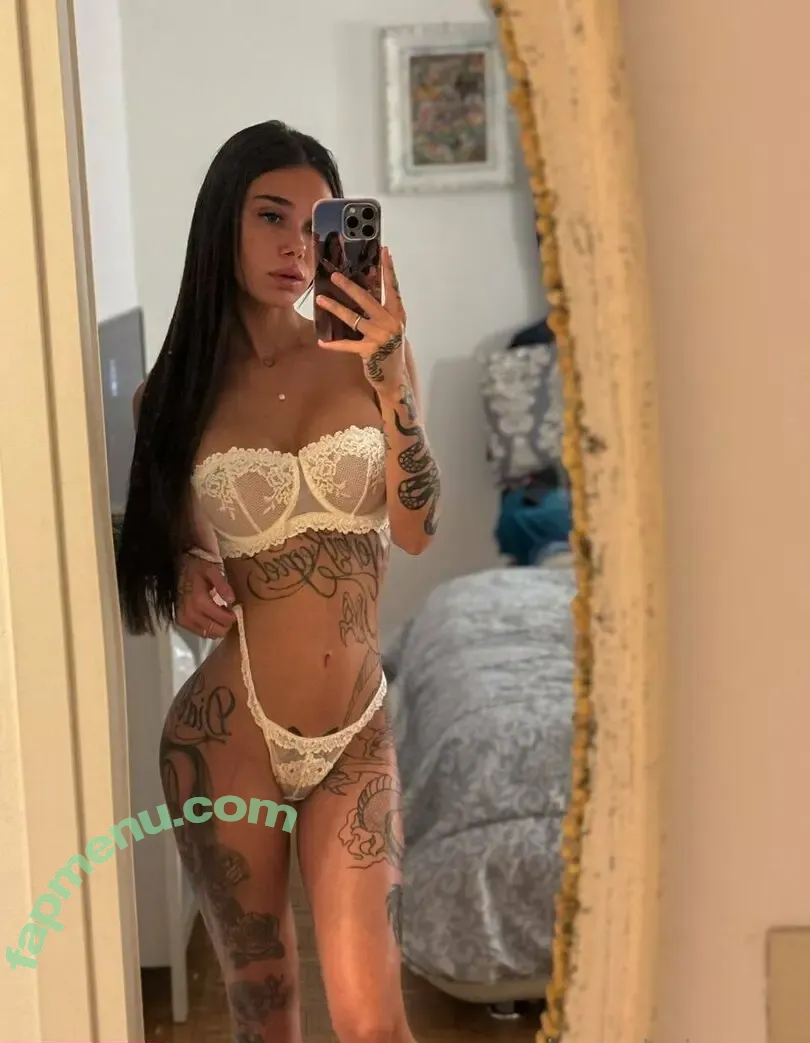 elisavimercati nude photo #0005 (elisavimercati_)