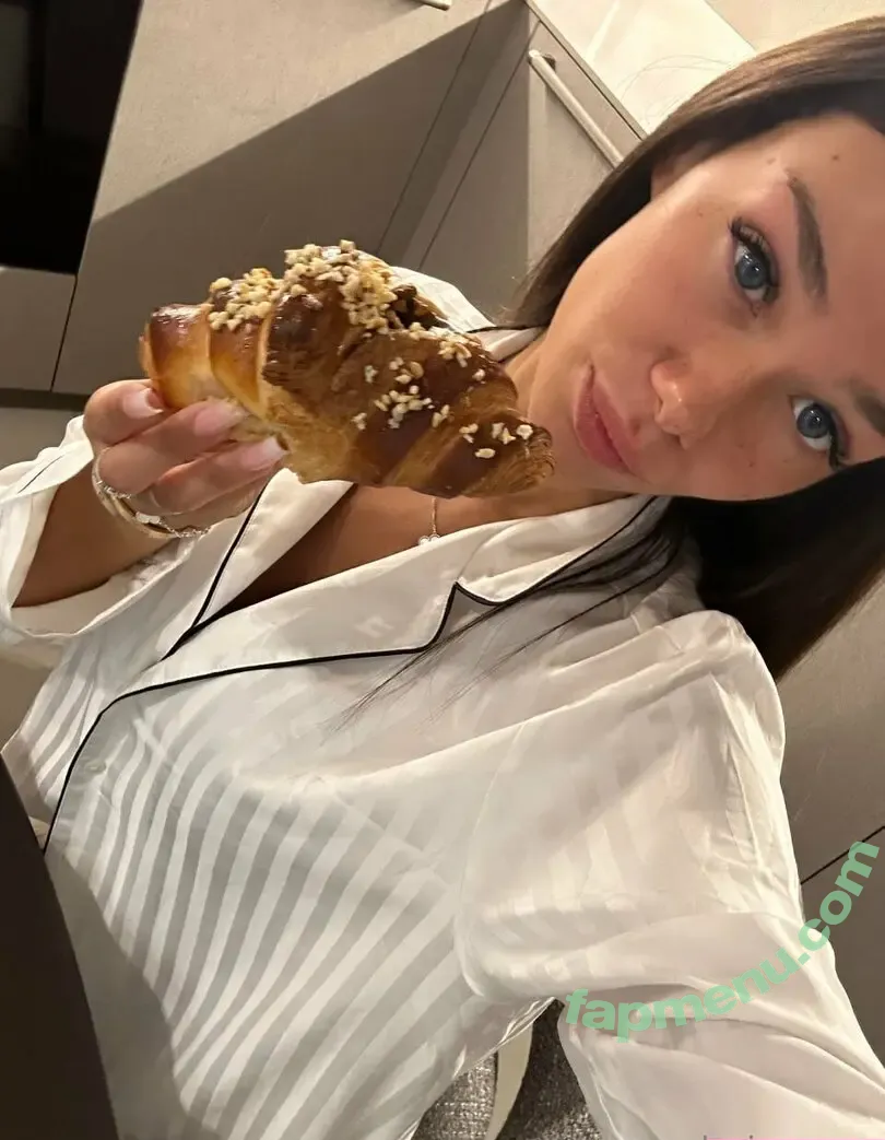 elisavimercati nude photo #0010 (elisavimercati_)
